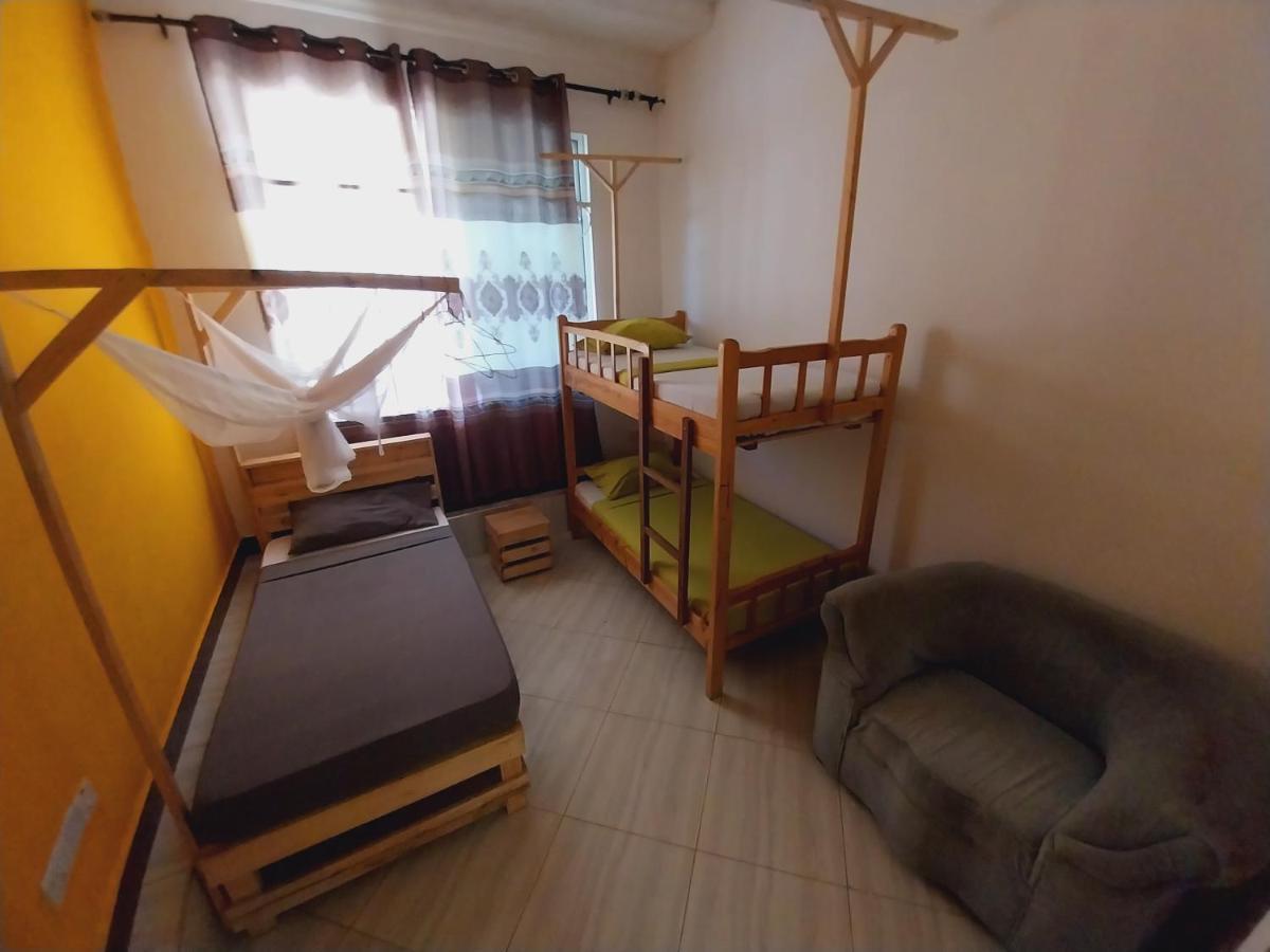 Bed and Breakfast L&J Modern Backpackers Kigamboni Beach House Dar es Salaam Exteriér fotografie