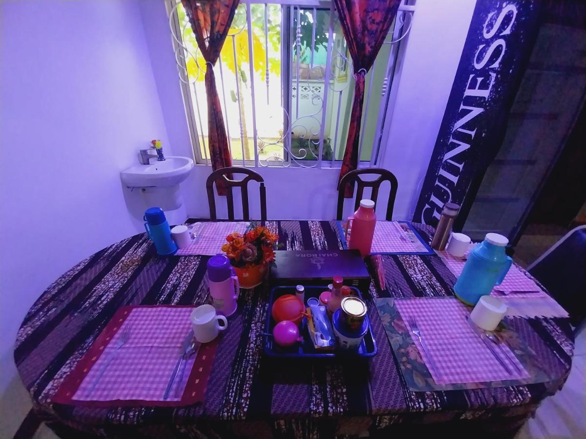 Bed and Breakfast L&J Modern Backpackers Kigamboni Beach House Dar es Salaam Exteriér fotografie